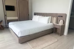 580 72nd St, Miami Beach, FL 33141 - Photo 12