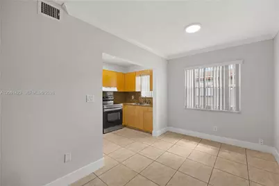 4933 Hollywood Blvd #201, Hollywood, FL 33021 - Photo 2