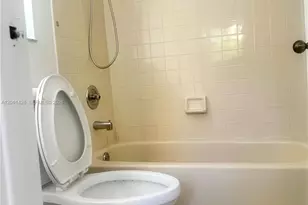 9022 SW 123rd Ct, Miami, FL 33186 - Photo 28