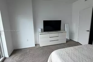 253 NE 2nd St, Miami, FL 33132 - Photo 22