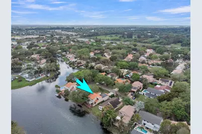 2905 Begonia Way, Cooper City, FL 33026 - Photo 6