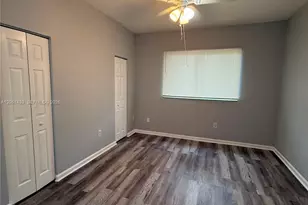 8811 S Isles Creek, Tamarac, FL 33321 - Photo 10