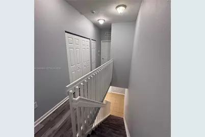 8811 S Isles Cr #8811, Tamarac, FL 33321 - Photo 6