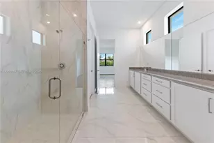 2671 NW 87th Ter, Cooper City, FL 33024 - Photo 10