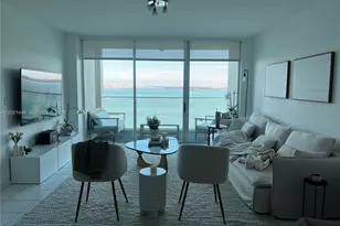 800 Claughton Island Dr, Miami, FL 33131 - Photo 2