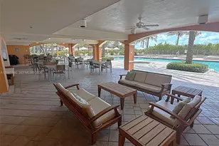 2080 S Ocean Dr, Hallandale Beach, FL 33009 - Photo 34