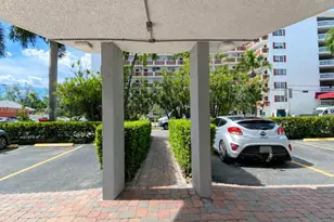 3703 NE 166th St, North Miami Beach, FL 33160 - Photo 38