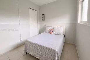 3703 NE 166th St, North Miami Beach, FL 33160 - Photo 8