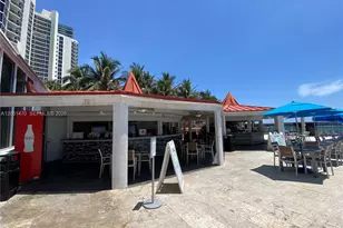 19201 Collins Ave, Sunny Isles Beach, FL 33160 - Photo 30