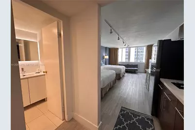 19201 Collins Ave #723, Sunny Isles Beach, FL 33160 - Photo 18