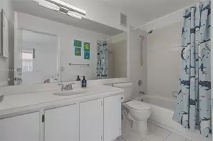 10805 NW 3rd Ct, Pembroke Pines, FL 33026 - Photo 20