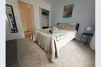 461 SW 6th St #5, Miami, FL 33130 - Photo 4