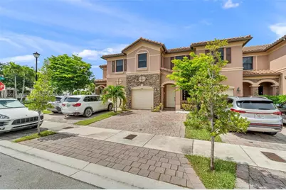 3353 W 90th St, Hialeah, FL 33018 - Photo 2