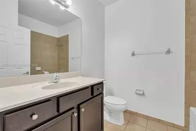 3353 W 90th St, Hialeah, FL 33018 - Photo 40