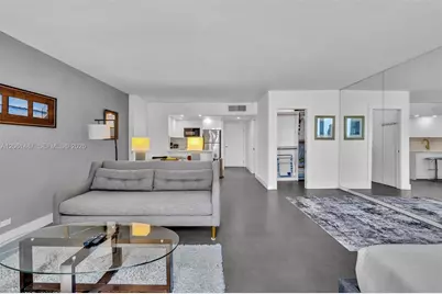 2301 E Collins Ave #1543, Miami Beach, FL 33139 - Photo 6
