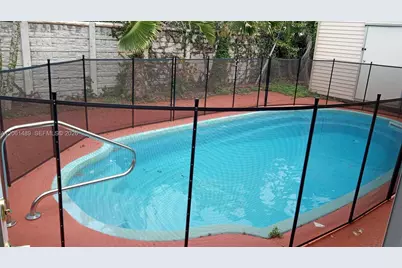 6645 Franklin St #1, Hollywood, FL 33024 - Photo 2