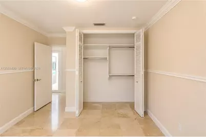 8601 SW 174th St, Palmetto Bay, FL 33157 - Photo 22