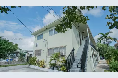 461 SW 6th St #8, Miami, FL 33130 - Photo 8