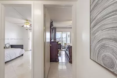 3049 Wolverton C #3049, Boca Raton, FL 33434 - Photo 14