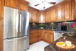3049 Wolverton C, Boca Raton, FL 33434 - Photo 4