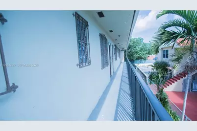 461 SW 6th St #10, Miami, FL 33130 - Photo 6
