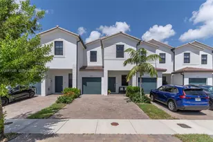 23052 SW 129th Pl, Miami, FL 33170 - Photo 4