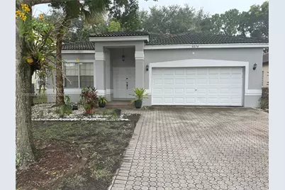 4874 NW 57th Mnr, Coconut Creek, FL 33073 - Photo 2