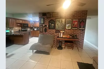 62 Spinning Wheel Ln, Tamarac, FL 33319 - Photo 6