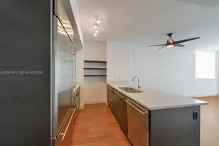 500 Brickell Ave, Miami, FL 33131 - Photo 6