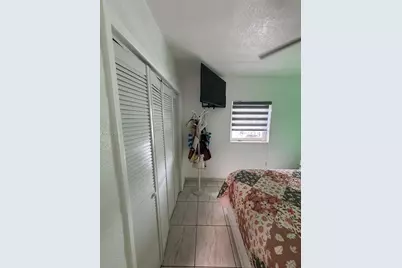 80 W 56th St, Hialeah, FL 33012 - Photo 8