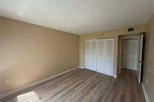 711 N Pine Island Rd, Plantation, FL 33324 - Photo 6