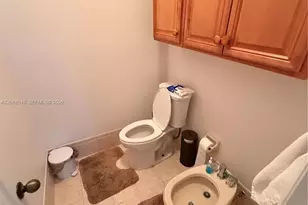 15462 SW 39th St, Miami, FL 33185 - Photo 8