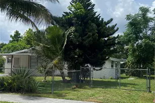 11530 SW 136th St, Miami, FL 33176 - Photo 14