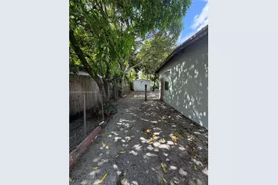 6110 Monroe St, Hollywood, FL 33023 - Photo 2