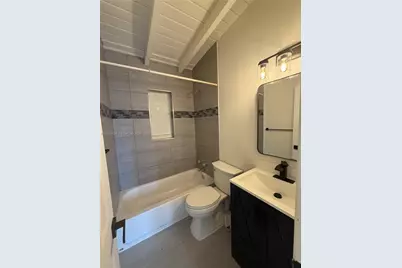6110 Monroe St, Hollywood, FL 33023 - Photo 14