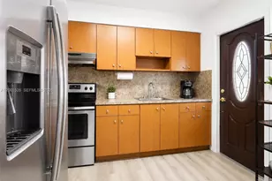 2550 SW 10th St, Miami, FL 33135 - Photo 26