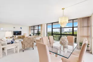 600 Parkview Dr, Hallandale Beach, FL 33009 - Photo 4