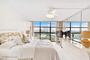 600 Parkview Dr, Hallandale Beach, FL 33009 - Photo 18