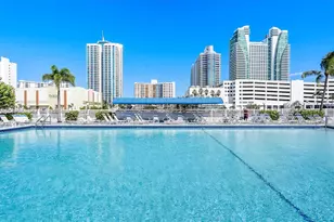 600 Parkview Dr, Hallandale Beach, FL 33009 - Photo 36