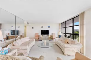 600 Parkview Dr, Hallandale Beach, FL 33009 - Photo 14