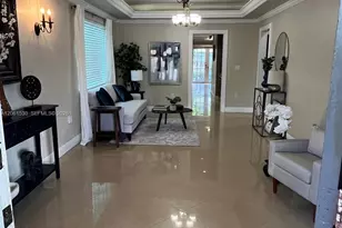 1029 SW 10th Ave, Miami, FL 33130 - Photo 4