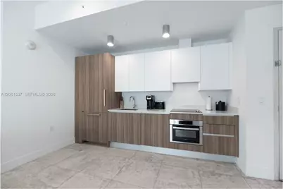 239 SW 9th St #2103, Miami, FL 33130 - Photo 6