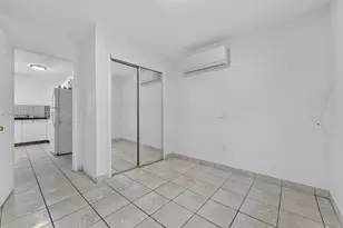 858 E 21st St, Hialeah, FL 33013 - Photo 20