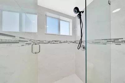 6905 Bay Dr #16, Miami Beach, FL 33141 - Photo 34