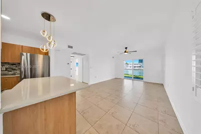 6905 Bay Dr #16, Miami Beach, FL 33141 - Photo 2