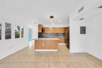 6905 Bay Dr #16, Miami Beach, FL 33141 - Photo 16