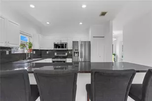 15773 SW 147th Ln, Miami, FL 33196 - Photo 18