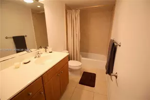 401 69th St, Miami Beach, FL 33141 - Photo 6