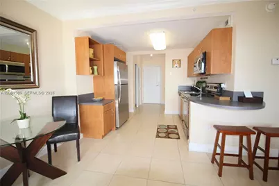 401 69th St #1502, Miami Beach, FL 33141 - Photo 2