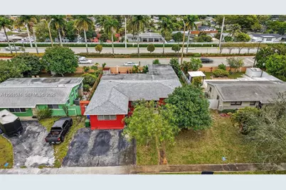 6861 SW 1st Ct, Pembroke Pines, FL 33023 - Photo 30